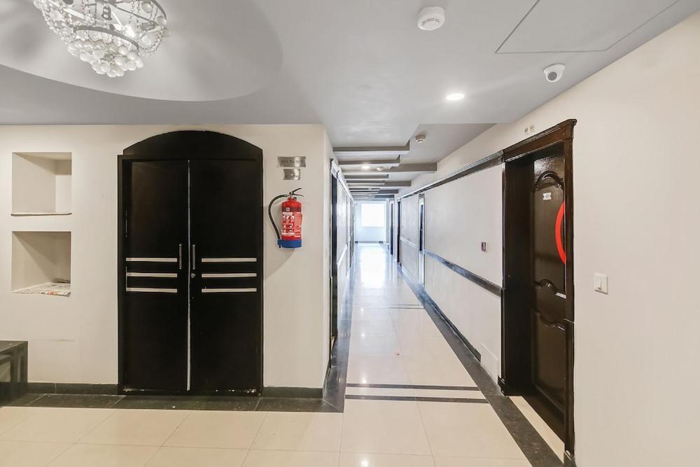 Hotel Queens Tower アムリトサル エクステリア 写真